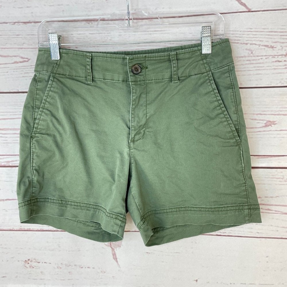 Gap Women's Army Green 5" Khaki Chino Style Casual Summer Shorts Size 0
